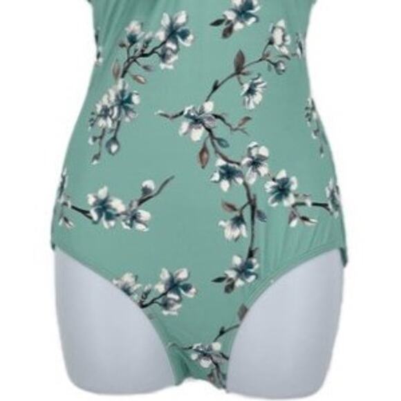 Swimsuit Vintage Style Halter One Piece in Green Dogwood Floral Print Size S - Picture 3 of 9